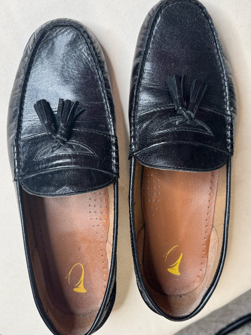 Gently Used French Shriner Men's Tassel Loafer Size 13W